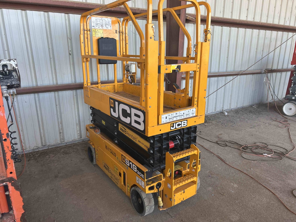 2022 JCB S1930E-3