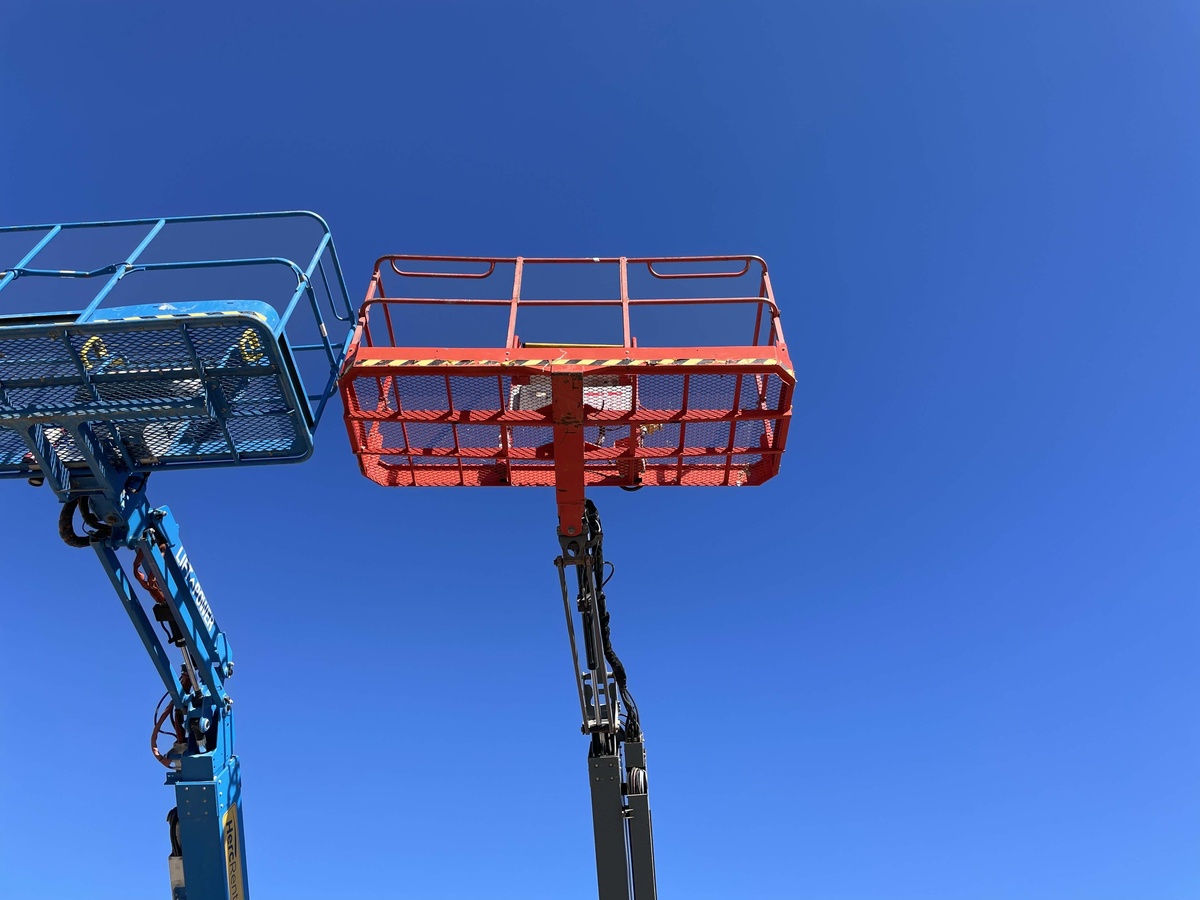 2016 Skyjack SJ45 T-2