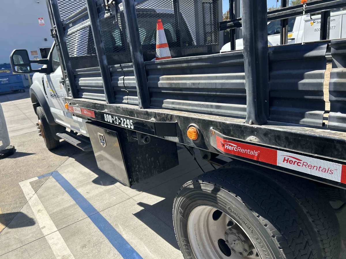 2017 Ford F450 Super Duty-9