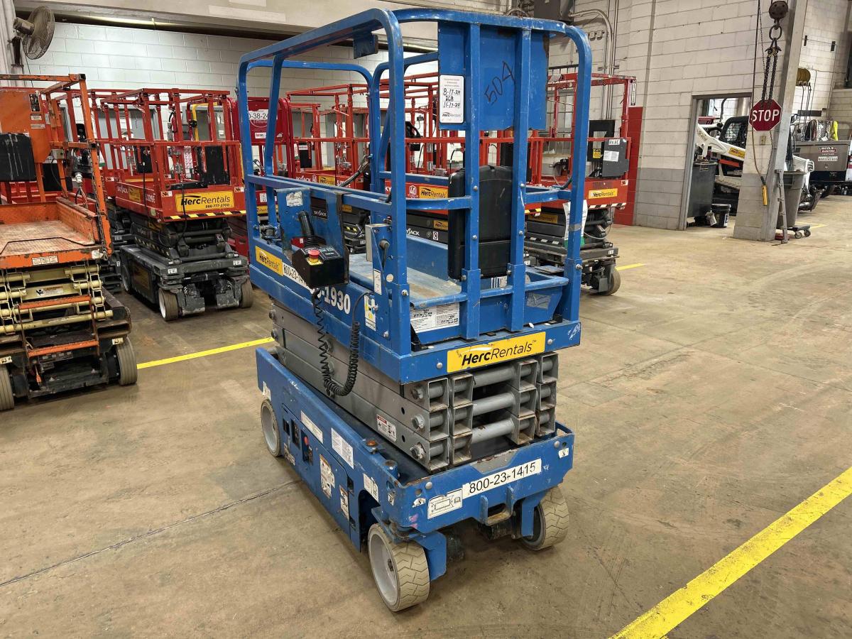2018 Genie GS-1930-4
