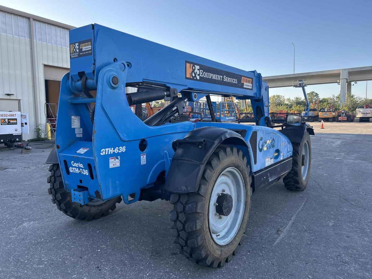 2017 Genie GTH-636