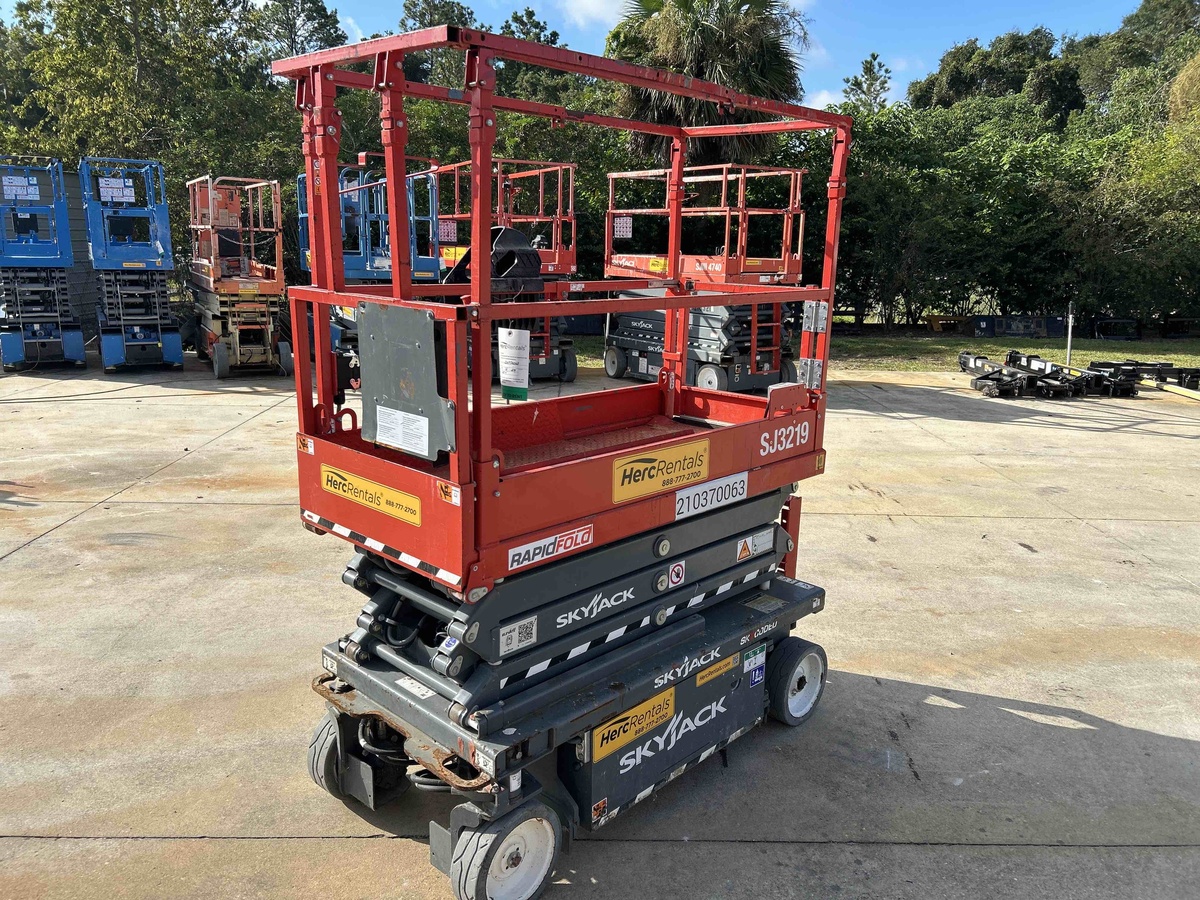 2022 Skyjack SJ3219-3