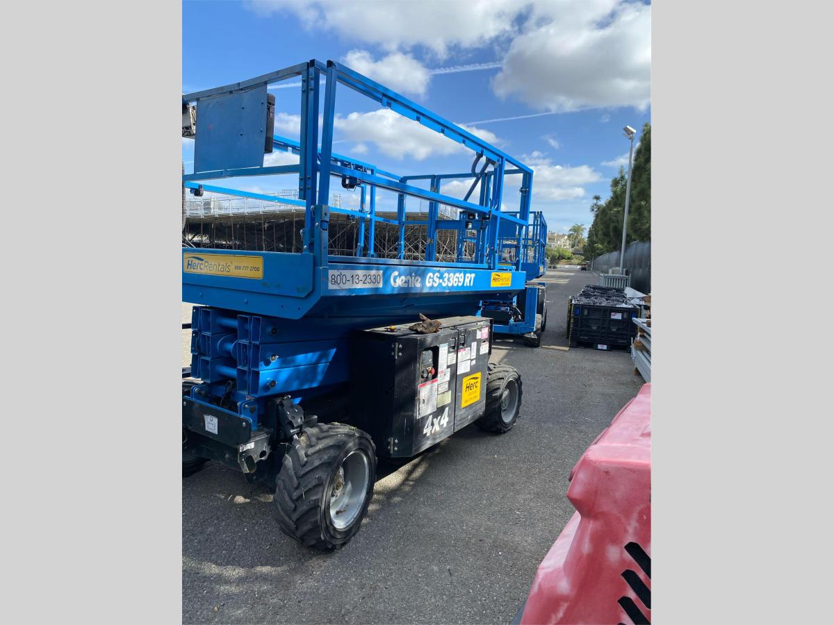 2016 Genie GS-3369 RT