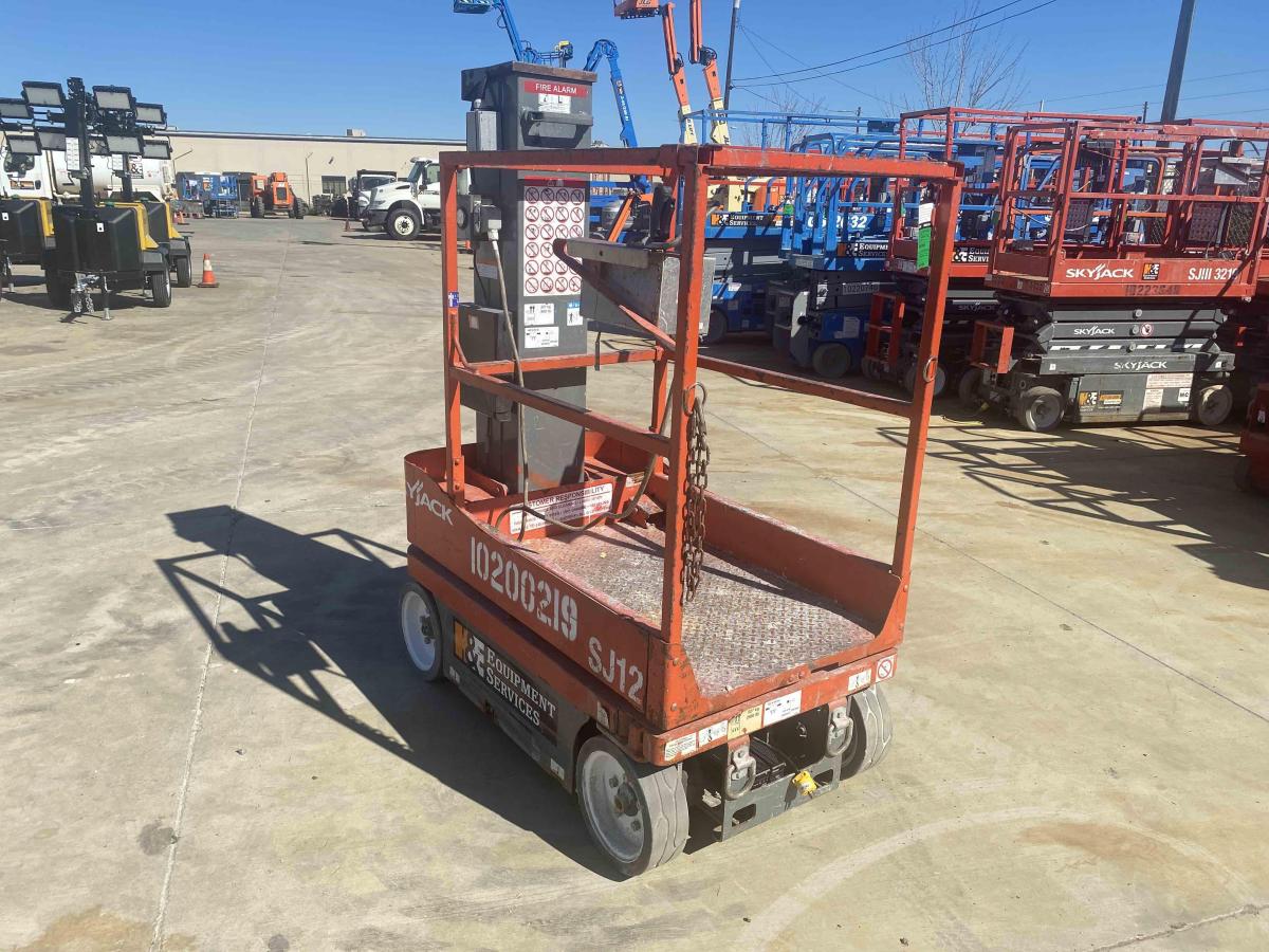 2016 Skyjack SJ12