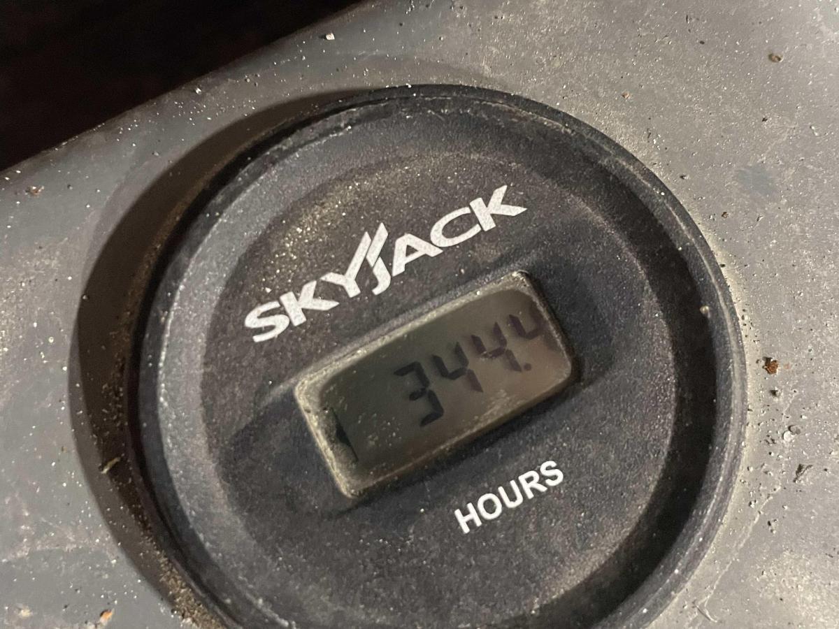 2017 Skyjack SJ3226