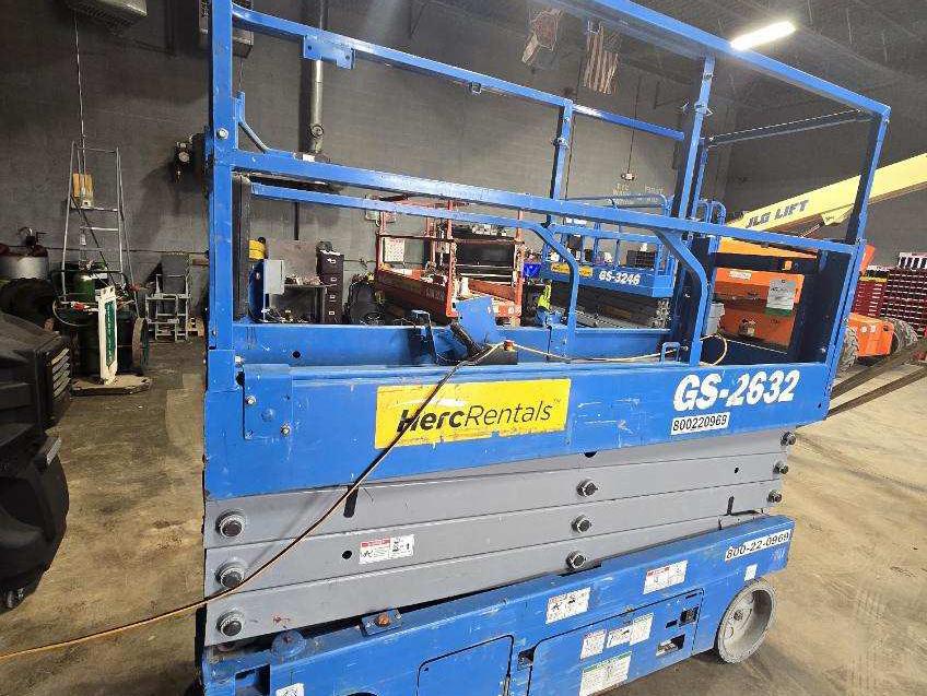 2018 Genie GS-2632