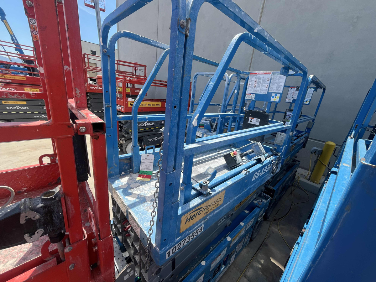 2019 Genie GS-1930-2