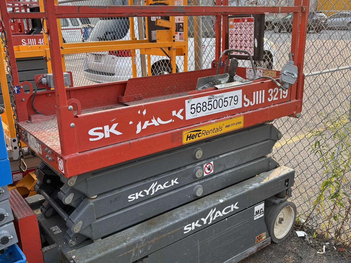 2019 Skyjack SJ3219