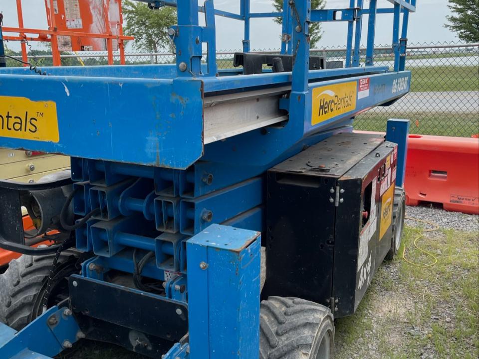 2018 Genie GS-3369 RT-1