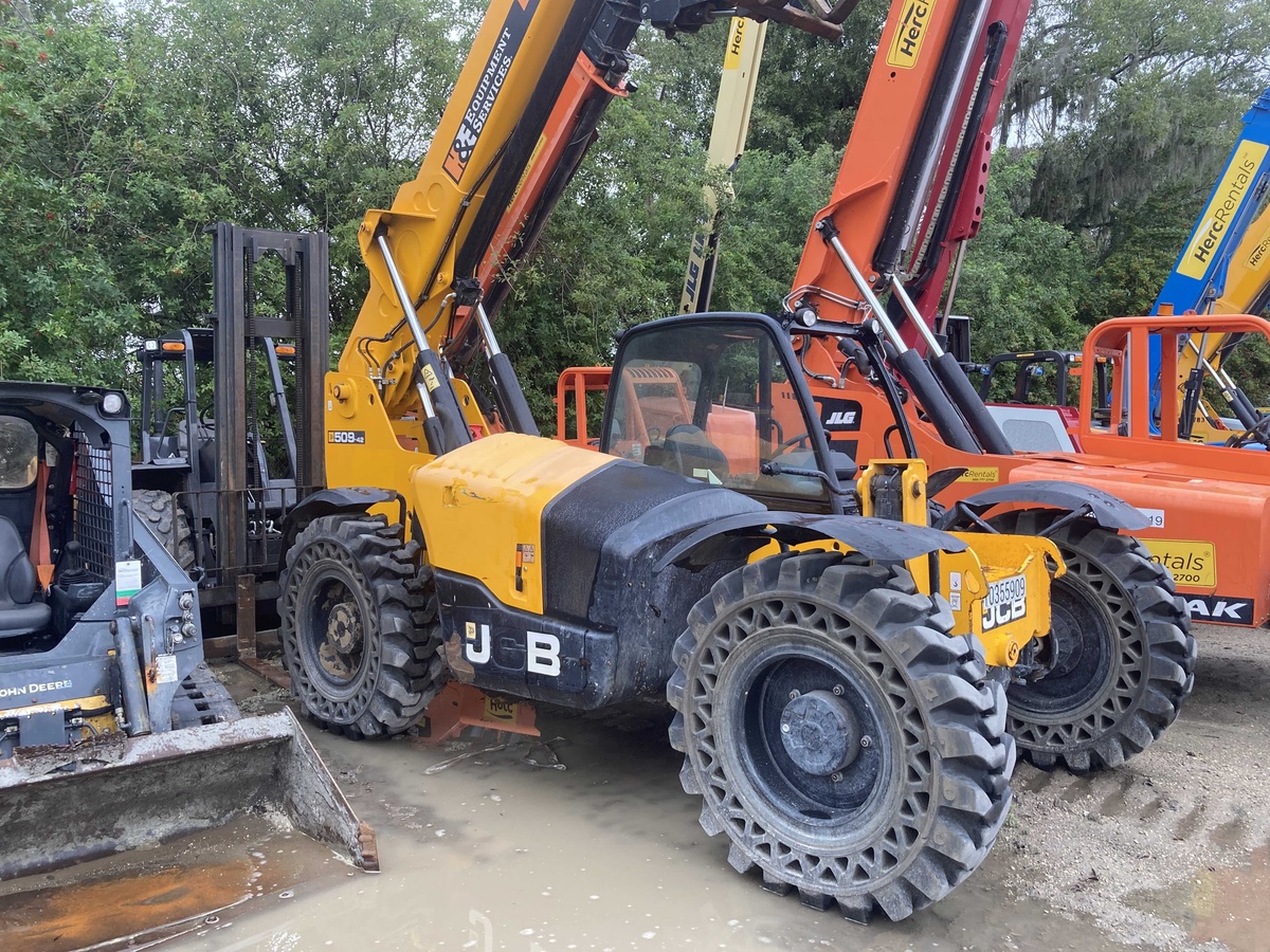 2022 JCB 509-42-2