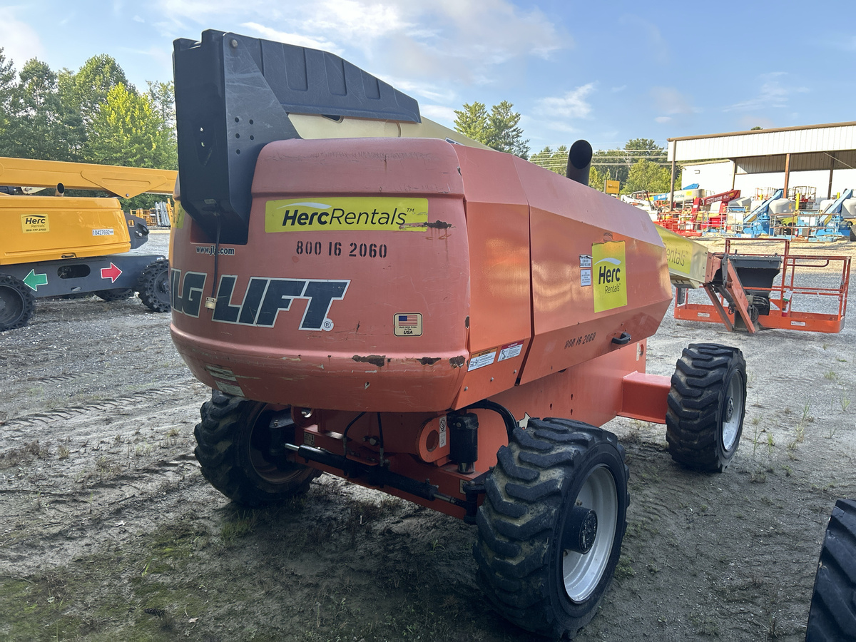 2017 JLG 660SJ-3