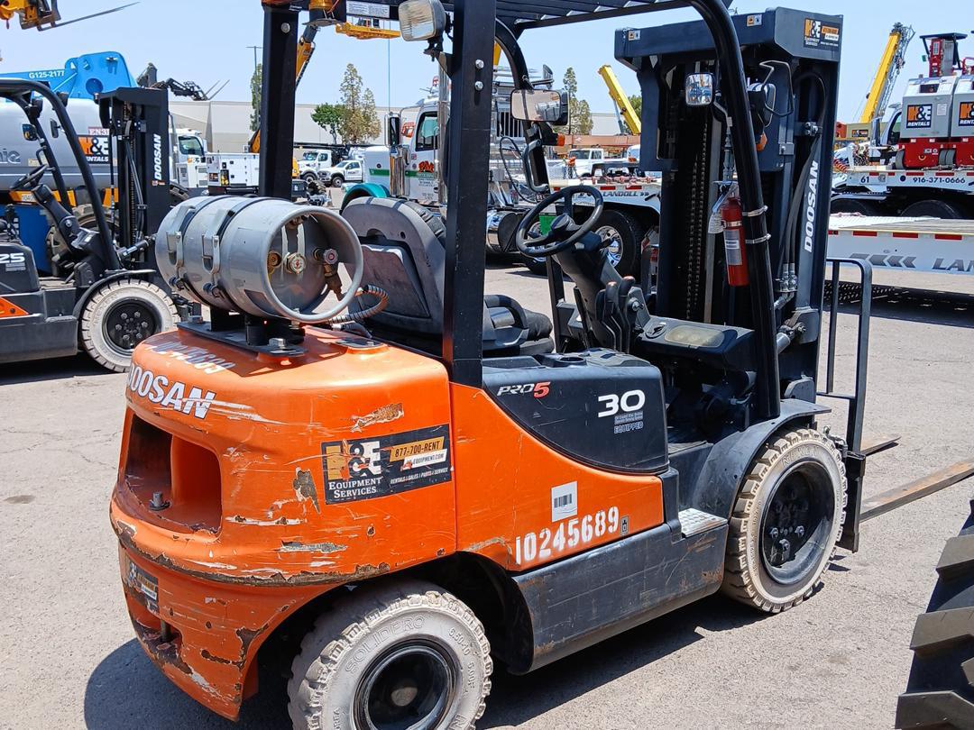 2018 Doosan G30E-5