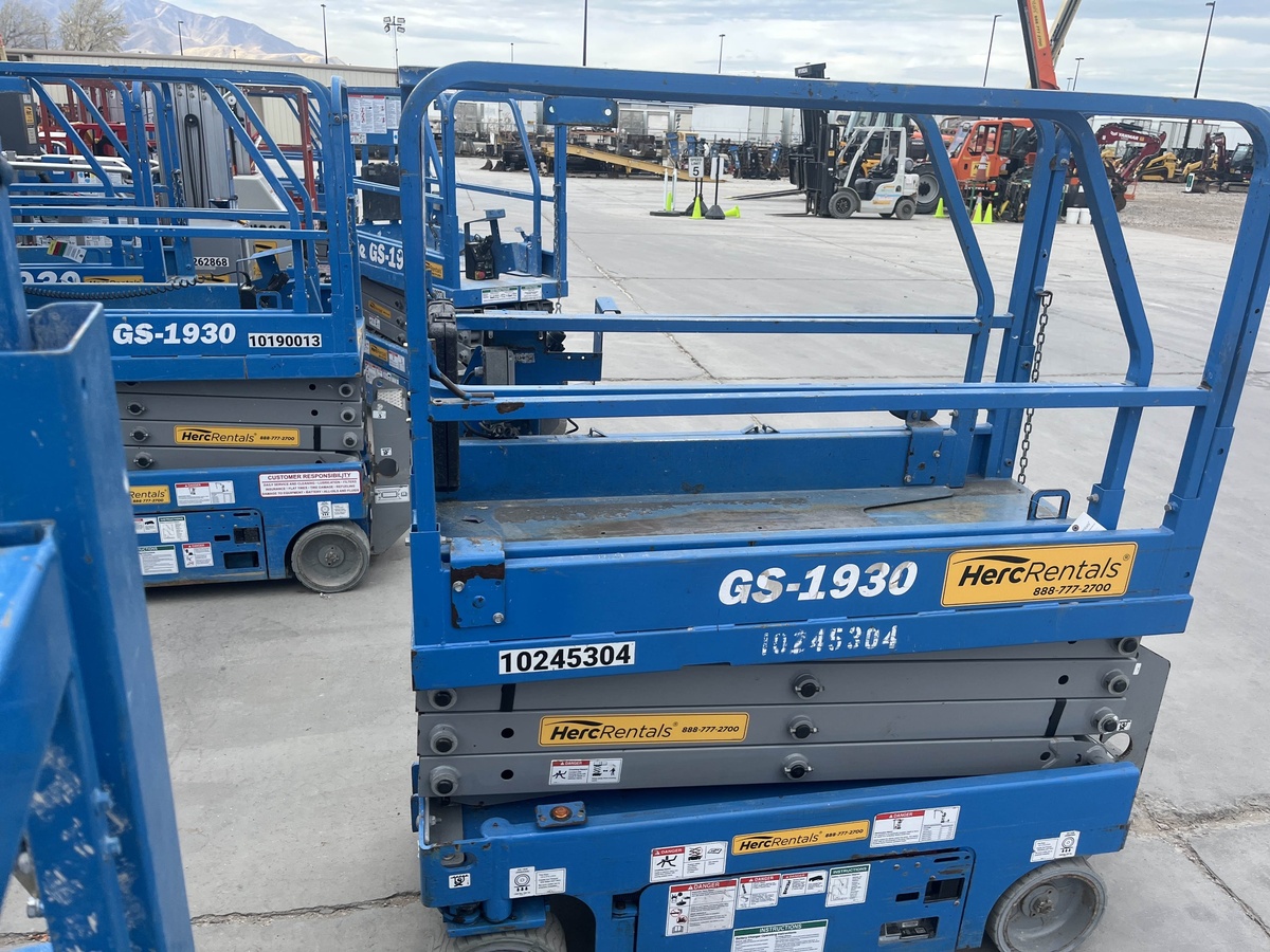 2018 Genie GS-1930-4