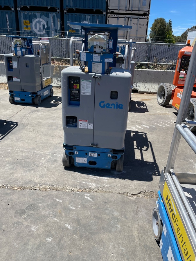 2018 Genie GR-12-4