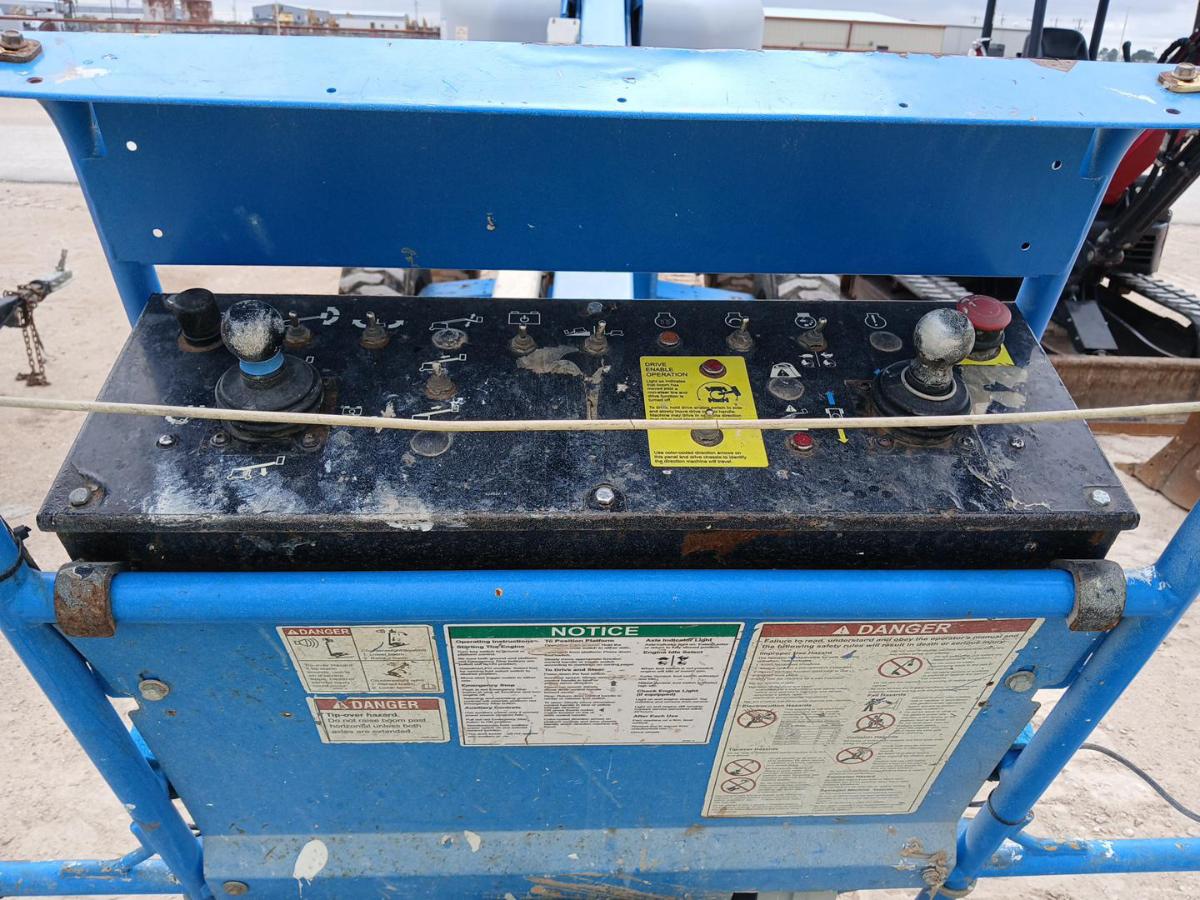2017 Genie S-40-12