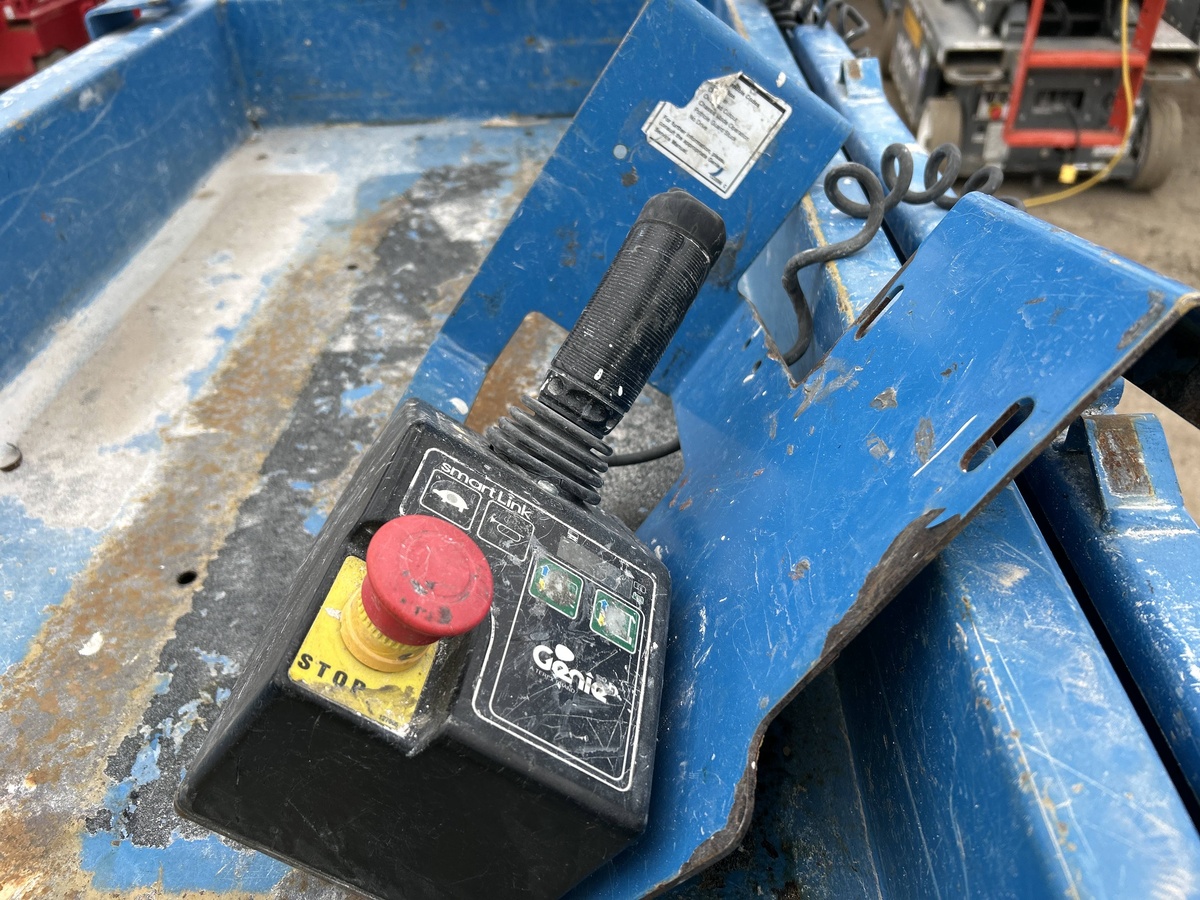 2018 Genie GS-1930-8