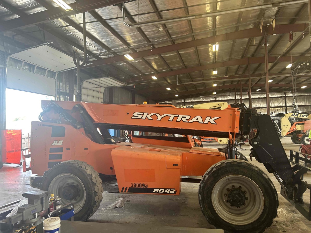 2018 SkyTrak 8042-4