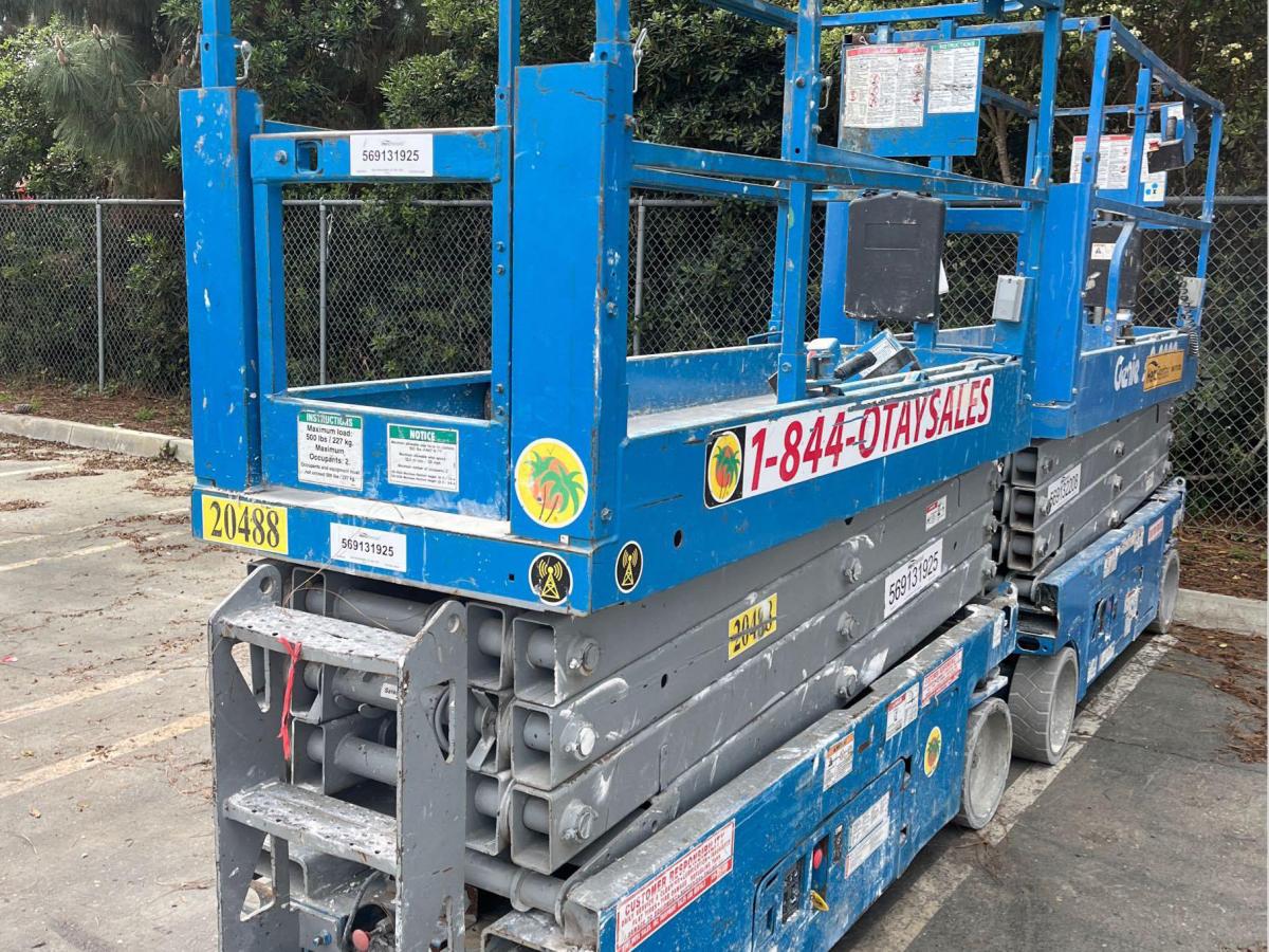 2016 Genie GS-2632