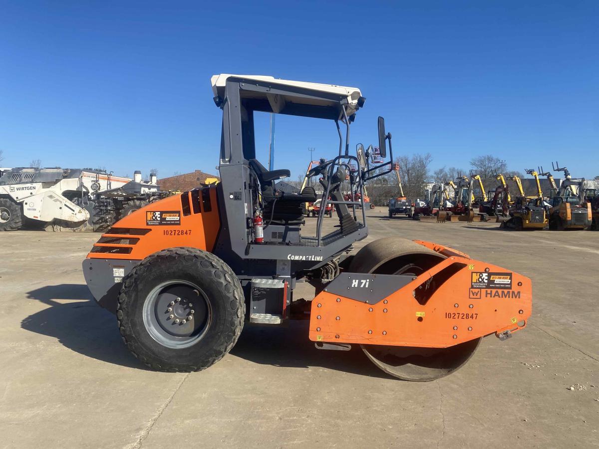2019 Hamm H7i