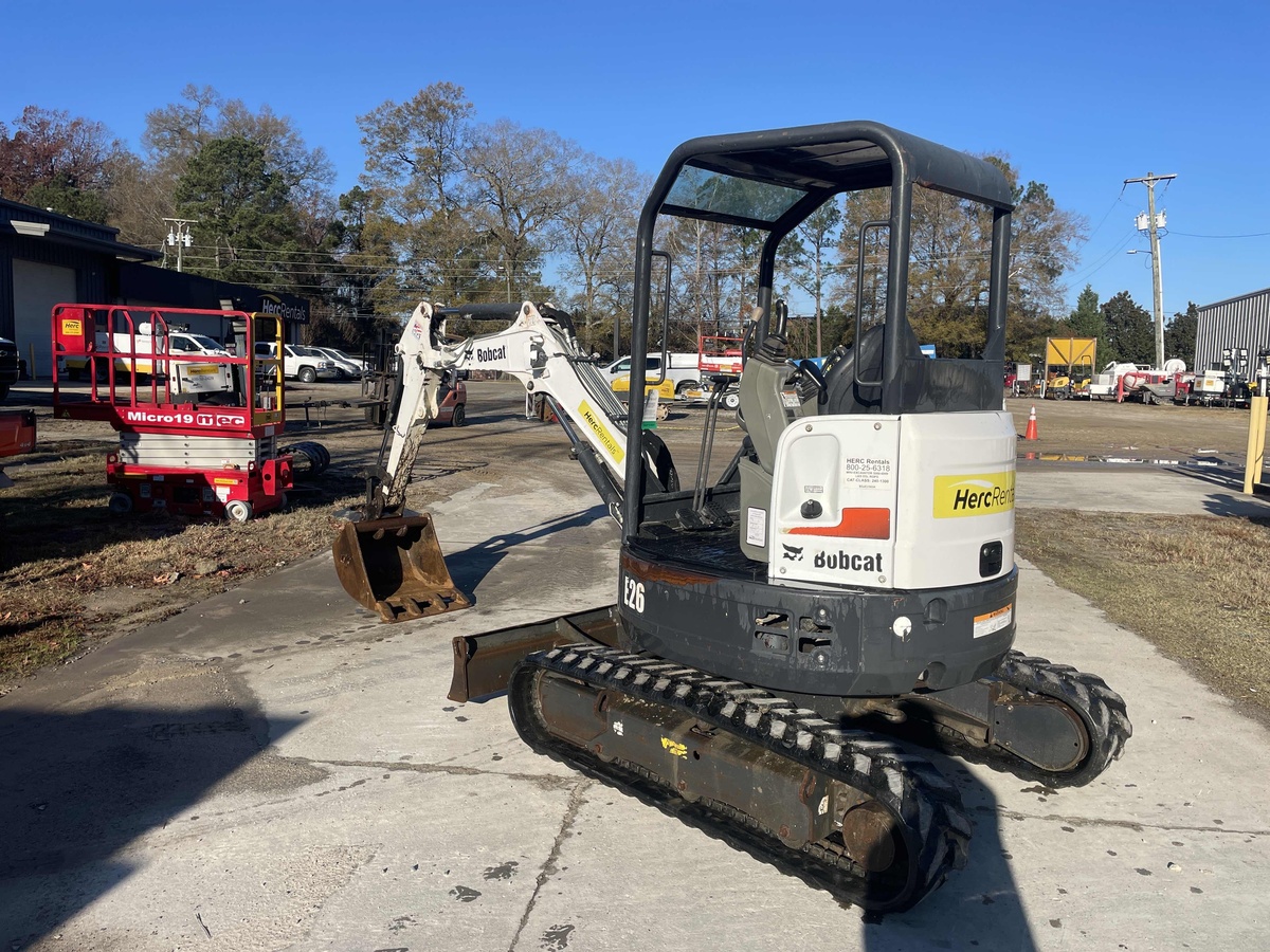 2019 Bobcat E26-4