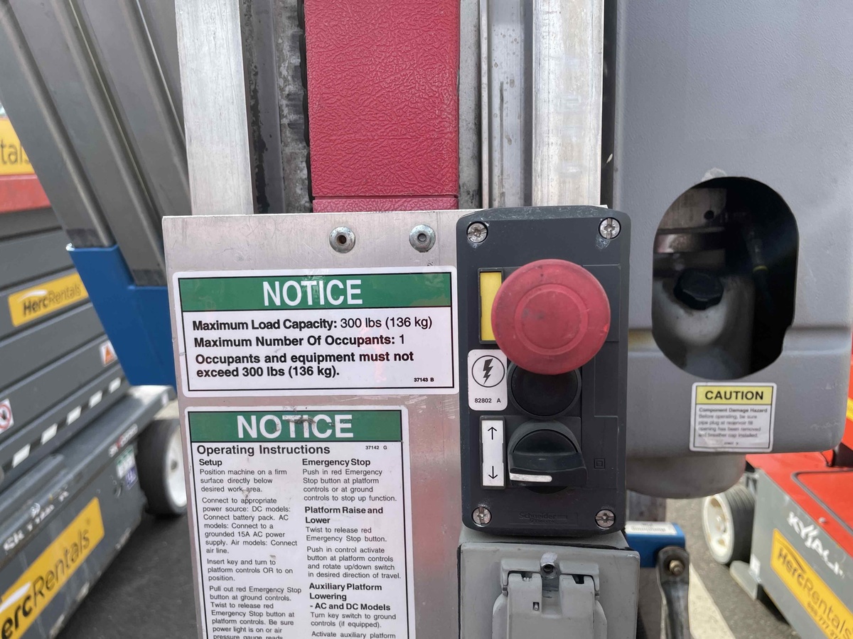 2019 Genie AWP-40S-6