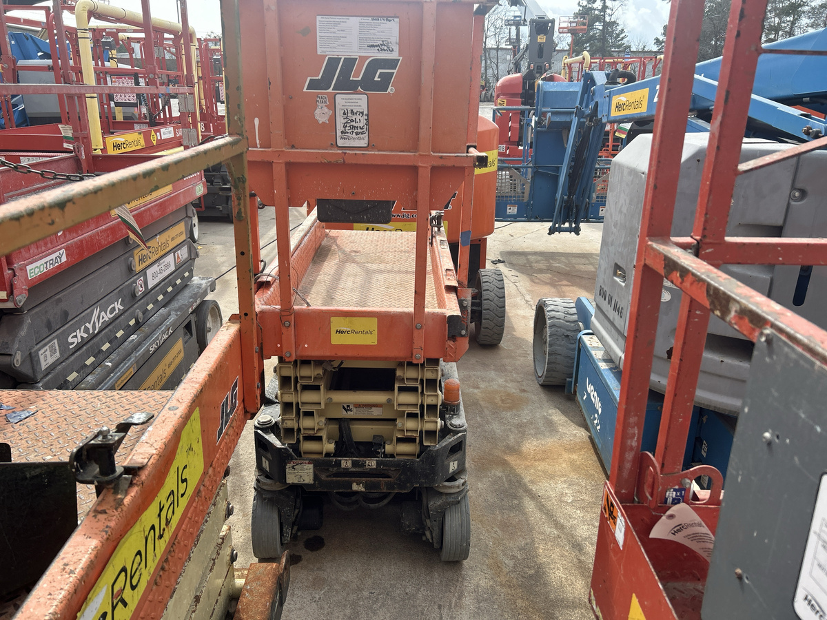2018 JLG 1932R-2