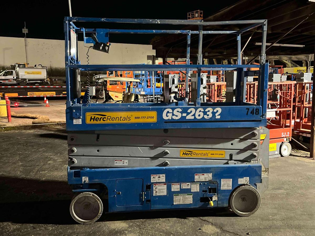 2016 Genie GS-2632