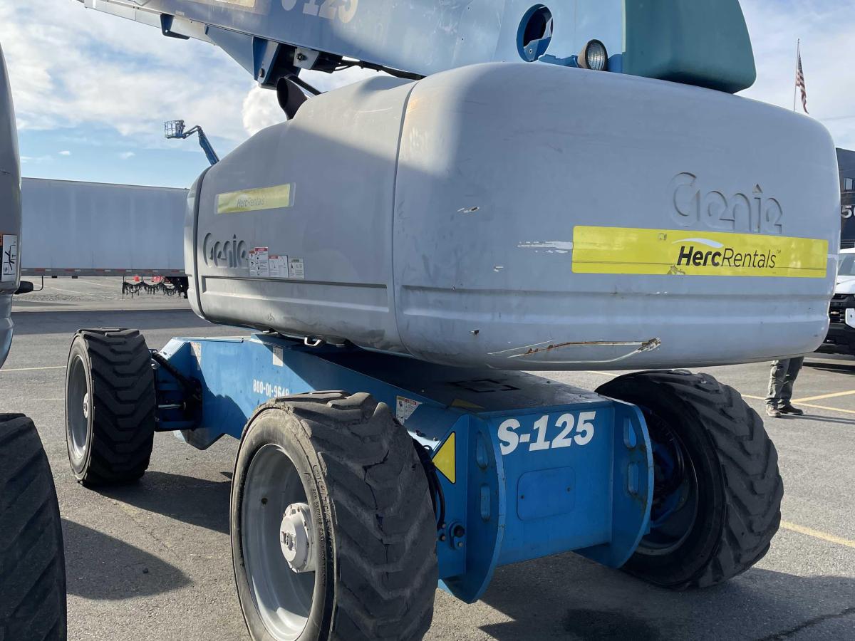 2014 Genie S-125