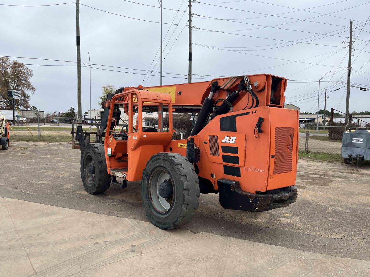 2018 SkyTrak 10054