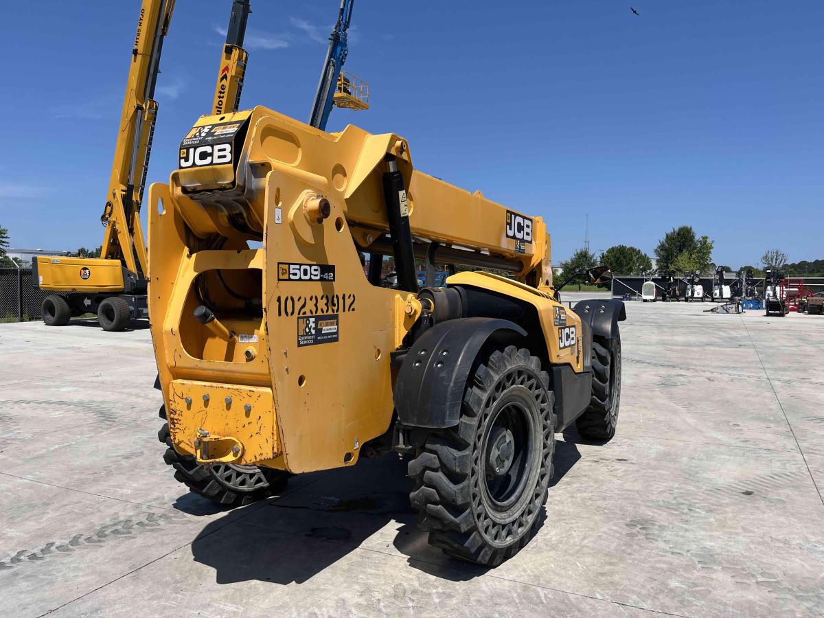 2018 JCB 509-42-6