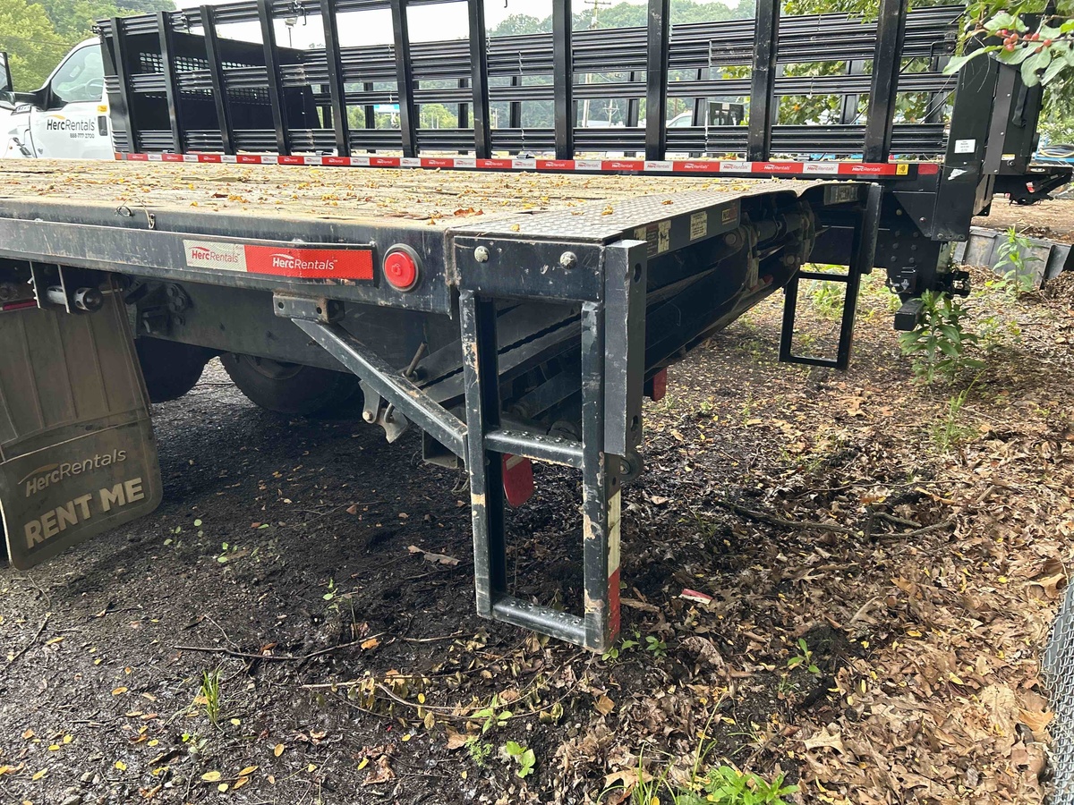 2018 Ford F750-6