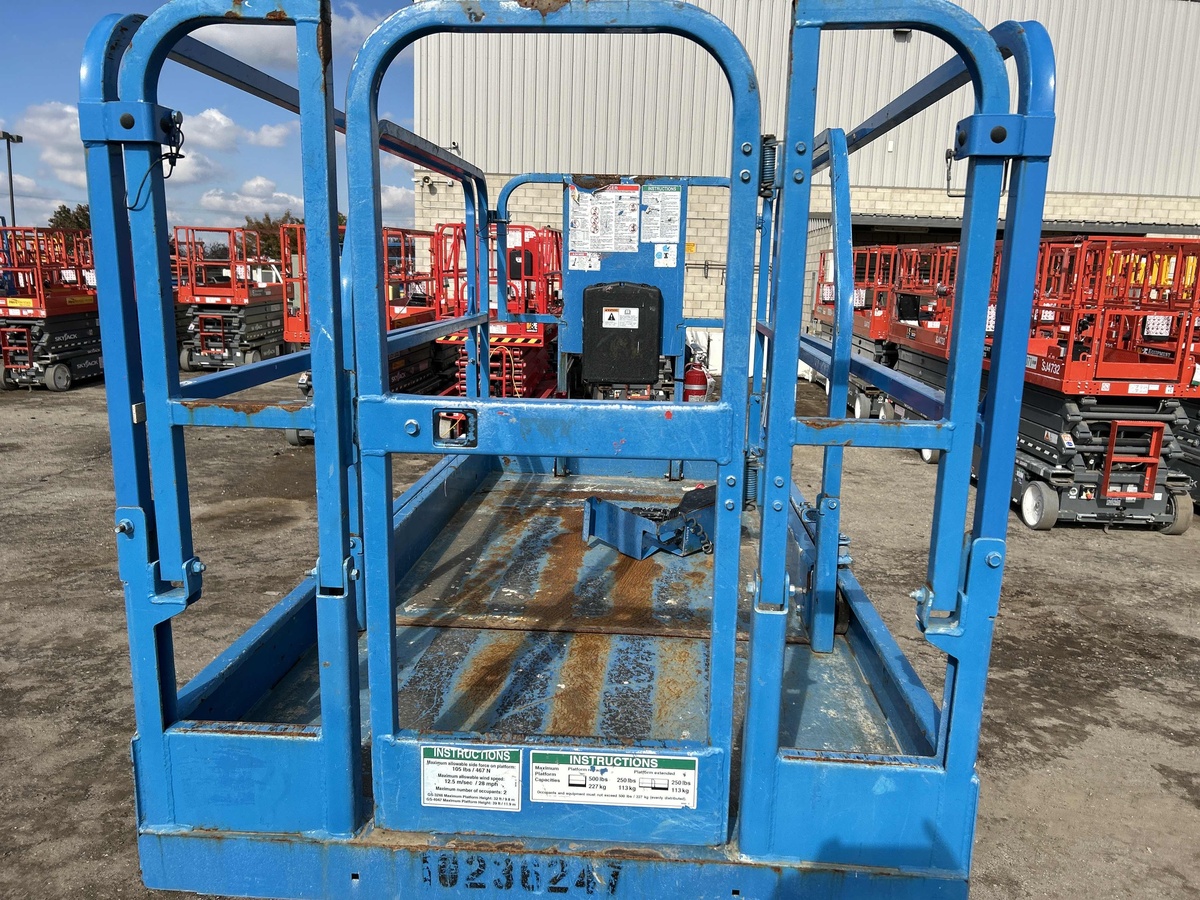 2018 Genie GS-3246-7