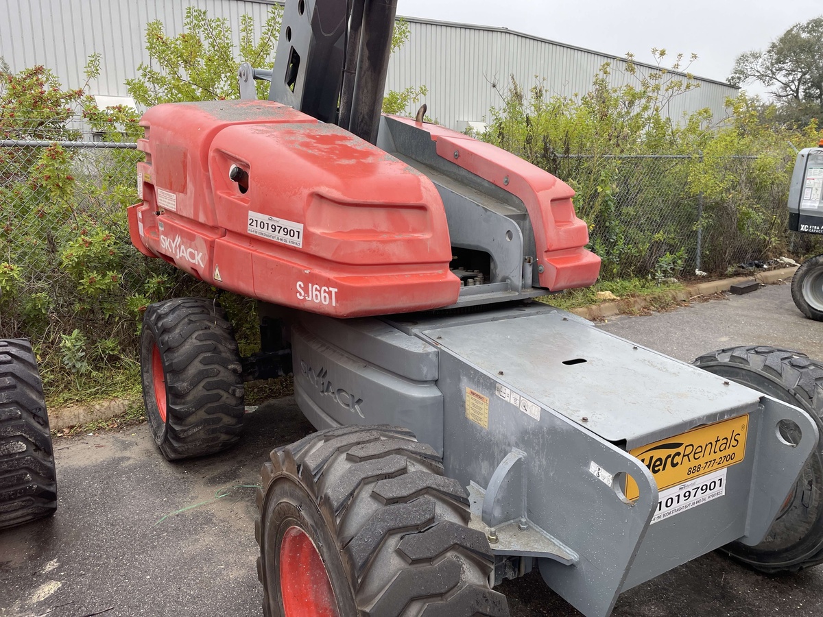 2016 Skyjack SJ66 T-8