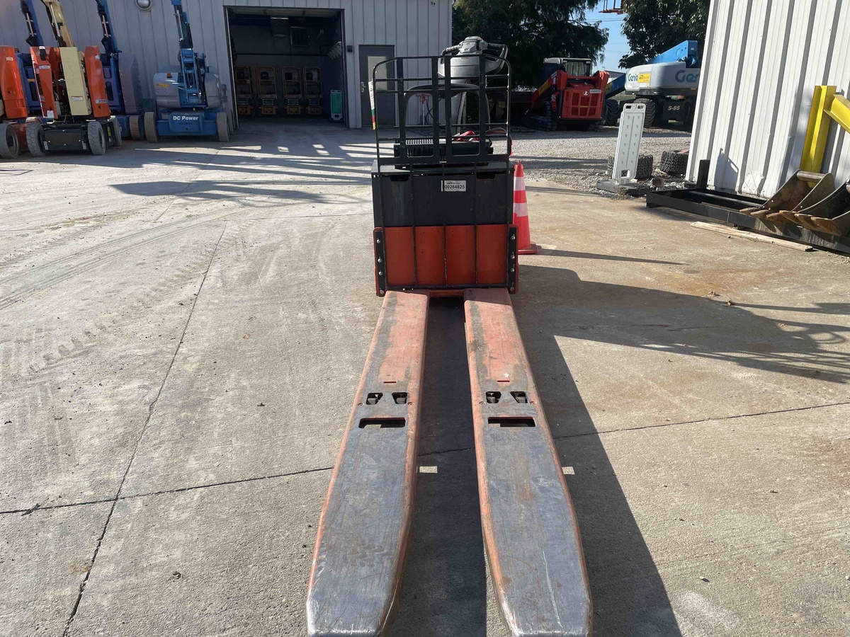 2020 Toyota 8HBE30-4