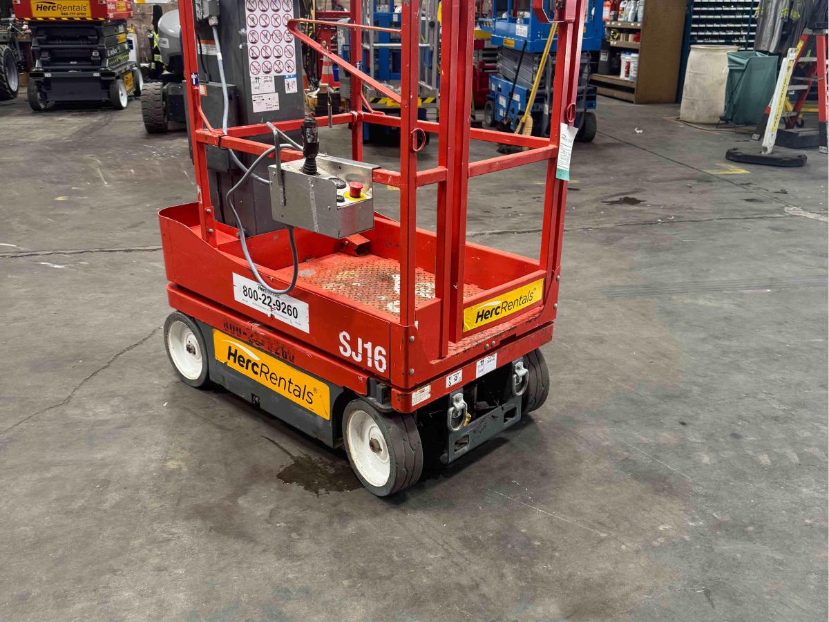 2018 Skyjack SJ16