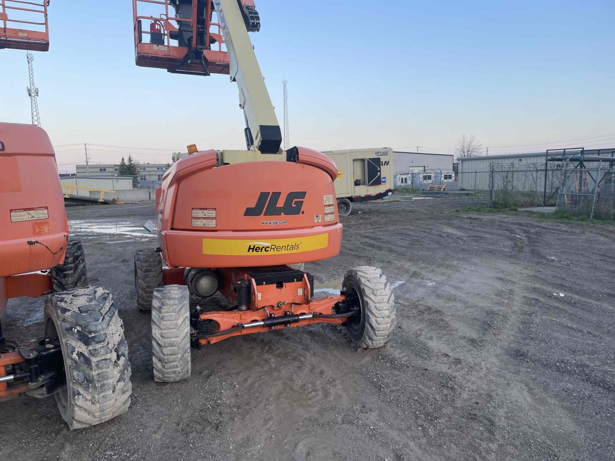 2017 JLG 450AJ-5
