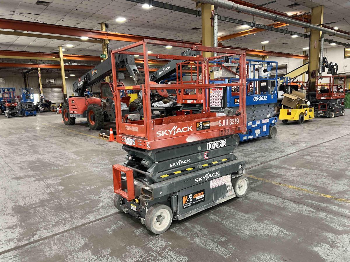 2017 Skyjack SJ3219