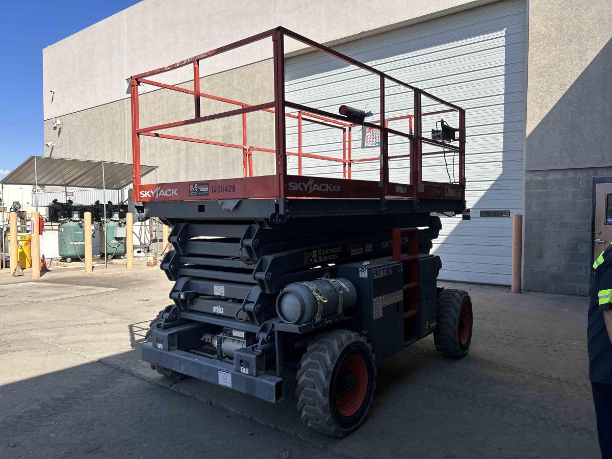 2017 Skyjack SJ8841 RT