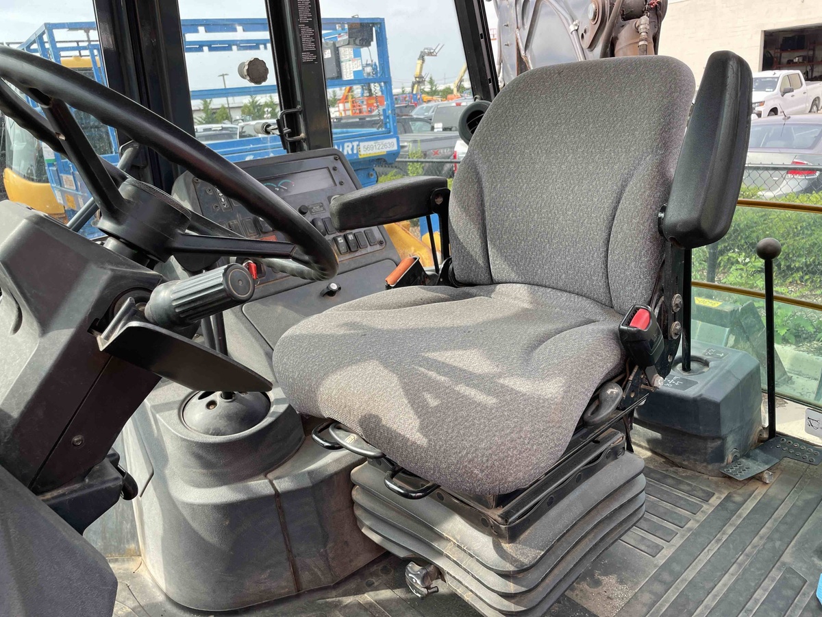 2017 John Deere 310L-9