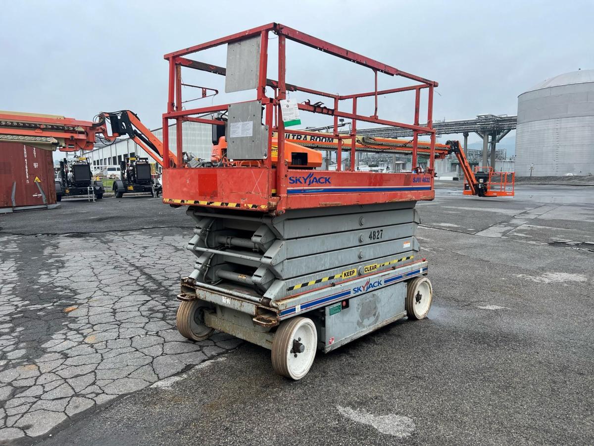 2011 Skyjack SJ4632