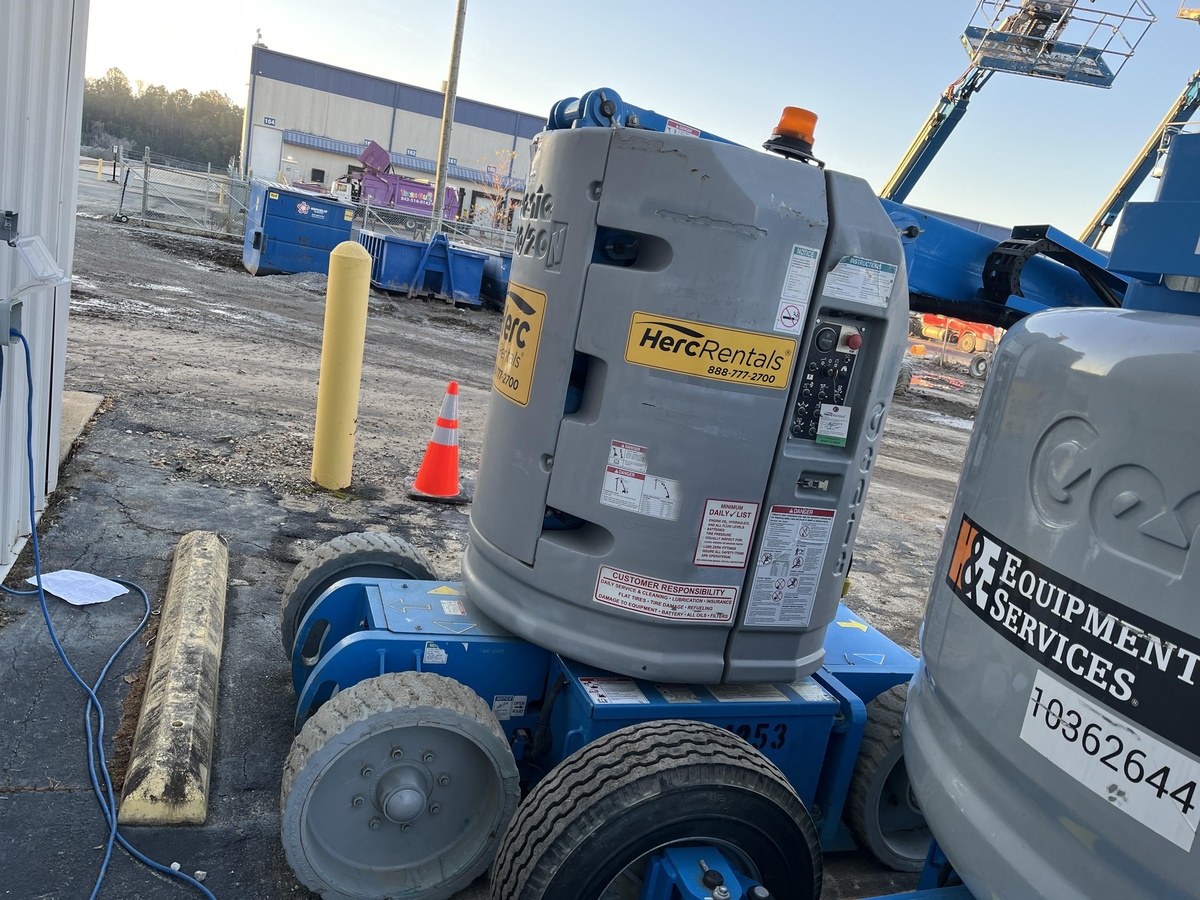 2017 Genie Z-30/20N RJ-5