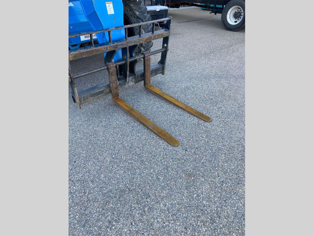 2019 Genie GTH 844-6
