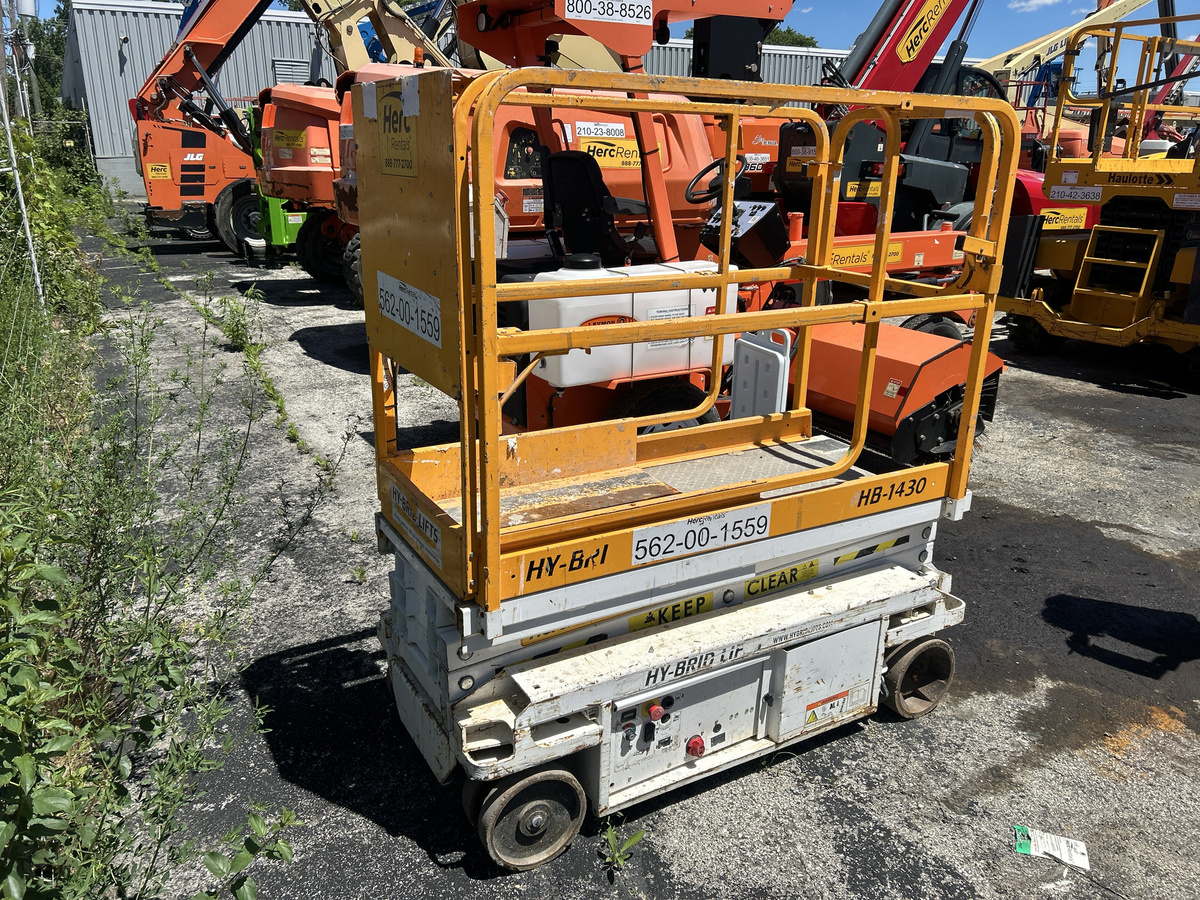 2018 Hy-Brid Lifts HB-1430-2