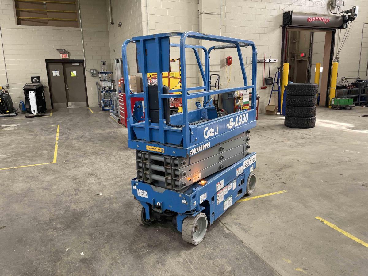 2018 Genie GS-1930-1