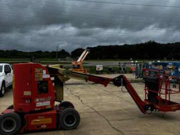 2018 JLG E300AJP