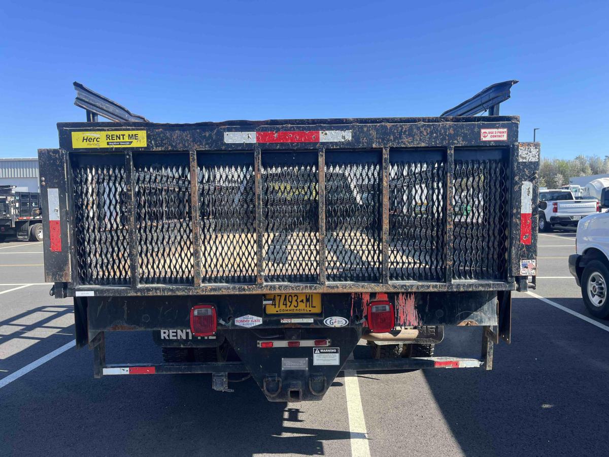2018 Ford F550-12