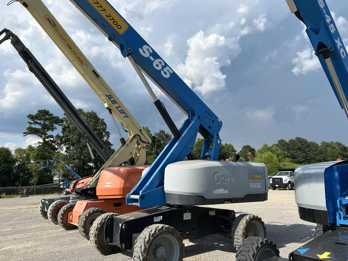 2018 Genie S-65