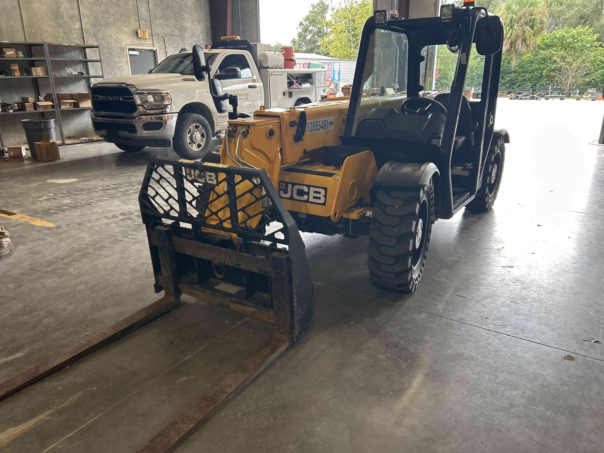 2023 JCB 505-20 TC-3