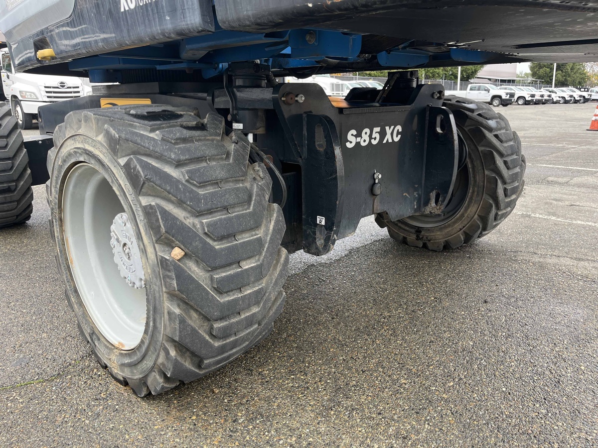 2018 Genie S-85-10