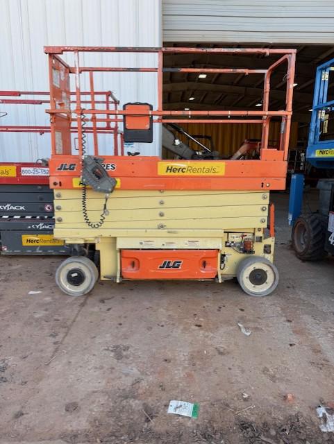 2018 JLG 2632ES